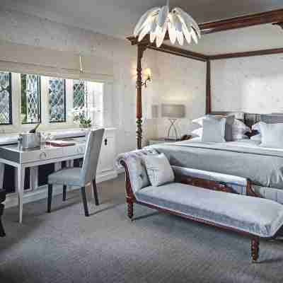 Great Fosters - Near Windsor Rooms