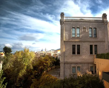 Hotel Sercotel Ciutat d'Alcoi Отели в г. Оніл