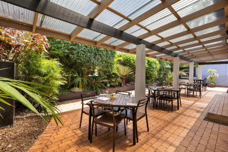 Zebra Motel Отели в г. Кофс-Харбор