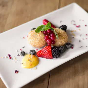 Krone Eat Drink Stay