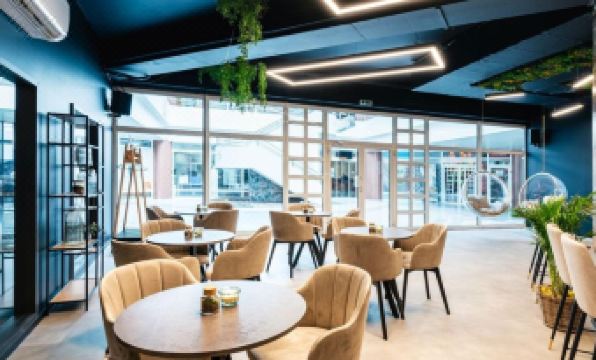 Cosmopolitan Bobycentrum - Czech Leading Hotels