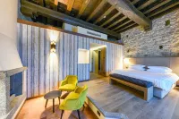 Relais & Spa Castello di Casiglio Hotel a Albese con Cassano