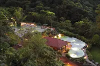 Peace Lodge Hotels in Алахуэла