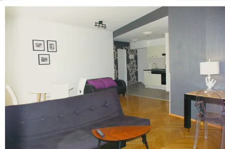 โรงแรมเดอะสวีท การ์เด้น