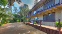 Hideaway Retreat
