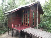 婆羅洲天然蘇克畢麗特山林小屋