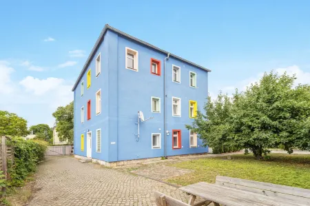 Limehome Dresden Tannenstraße Отели рядом с достопримечательностью «Опера Земпера»