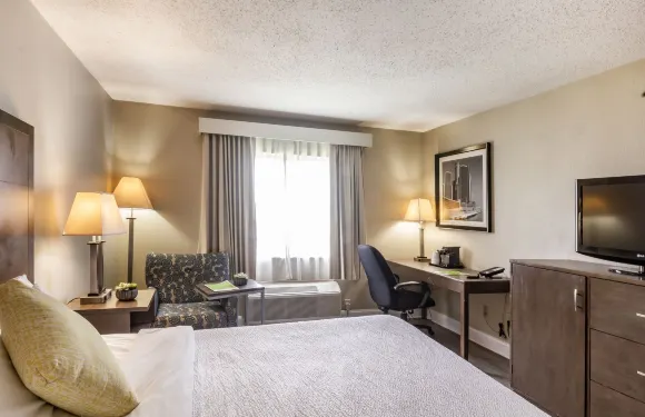 里士滿南拉昆塔温德姆酒店