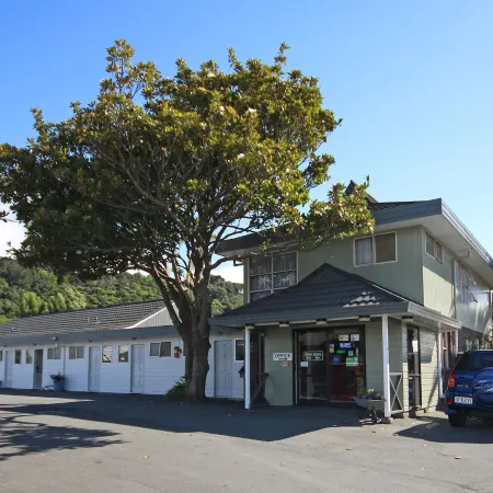 Midway Pacifica Lodge Отели в г. Ловер Хатт