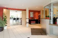 Residhotel les Hauts d'Andilly - Apartments