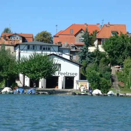 Small vacation home near Berlin for 4 pers3 E. or 2E+2K. up to 12J Отели в г. Меркиш-Одерланд