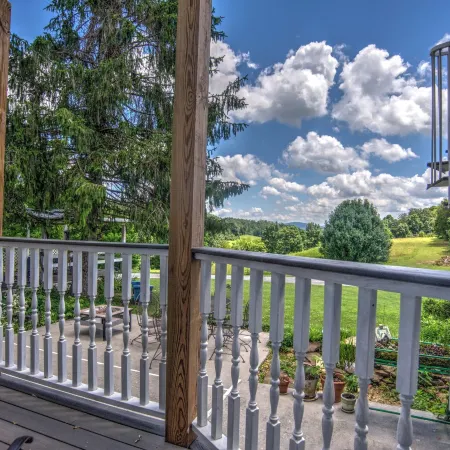 Blue Mountain Mist Country Inn