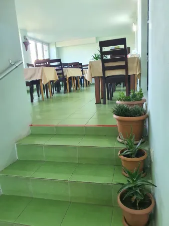 Kesabella Touristic House Отели в г. Мусалер