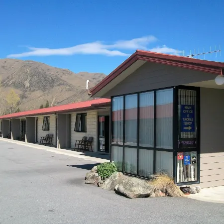 Sierra Motel and Apartments