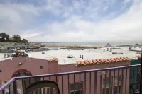 Capitola Venetian Vacation Rentals Hotel a Capitola