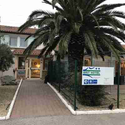 Brit Hotel Plaisance A9/A61 Hotel Exterior