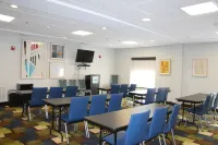 Holiday Inn Express & Suites Wytheville Hotels in Lead Mines