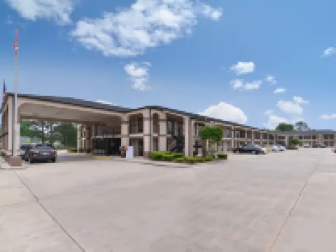 Mockingbird Inn & Suites Hotel di Monroe County