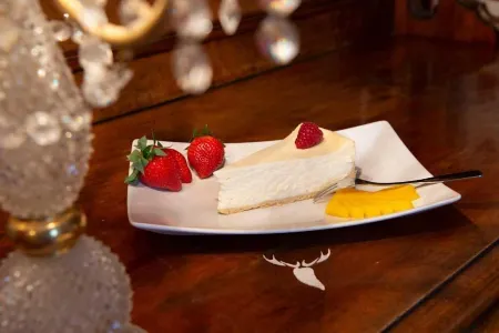 Hotel Cafe Lieb Отели рядом с достопримечательностью «Старая ратуша»