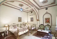 Alsisar Haveli - Heritage Hotel Hôtels à : Jaipur