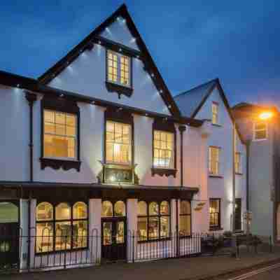 George & Dragon Hotel Exterior