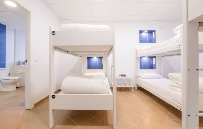 Benarrabá Hostel