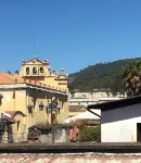 Feathers Hotel & Lounge