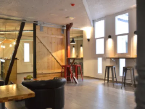 ファー ホーム アトーチャ マドリードのホテル