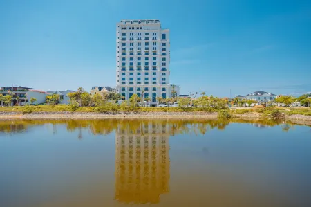Rex Quảng Bình Hotel