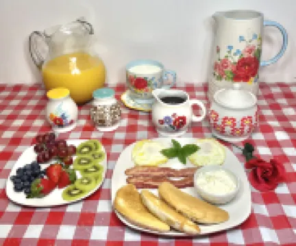 泉水中的小小小屋