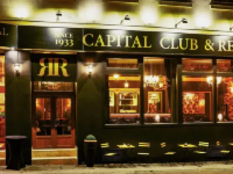 Hotel Capital with Private Wellness Hotéis em Nitra