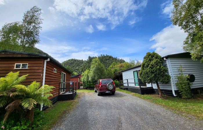 Queenstown Copper Country Cabins