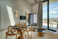 أنيما ديلاكس سويتس