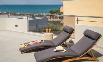 Nuovo Crete by Sea