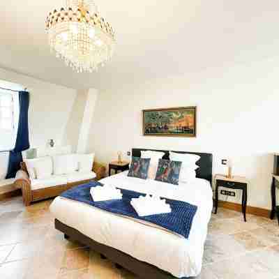 Château de Tilly Rooms