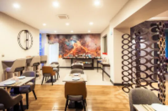 Logis Villa C Hôtel