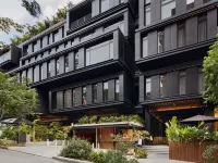 The Click Clack Hotel Medellín Hotels near Coltejer Building
