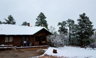 Black Forest Lodge