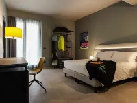 Arryvo Hotel Hotels near Teatro Apollo