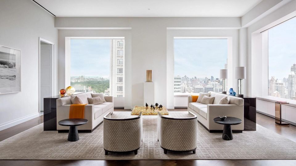 INFIVILLA Suites Eaton Center