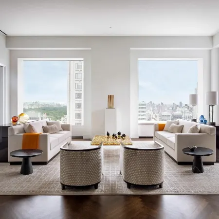 INFIVILLA Suites Eaton Center