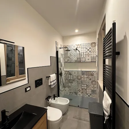 DORIAN GRAY LUXURY SUITE Отели рядом с достопримечательностью «Стадион им. Нерео Рокко»