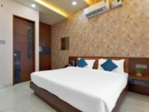 比拉斯普爾驕傲飯店 Brahmakumaris: Om Shanti Retreat Centre (ORC)附近的飯店