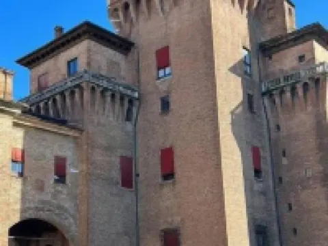Al Castello Hotels in Ferrara