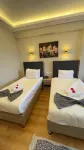 Lions Hotel Hotels in Altınova