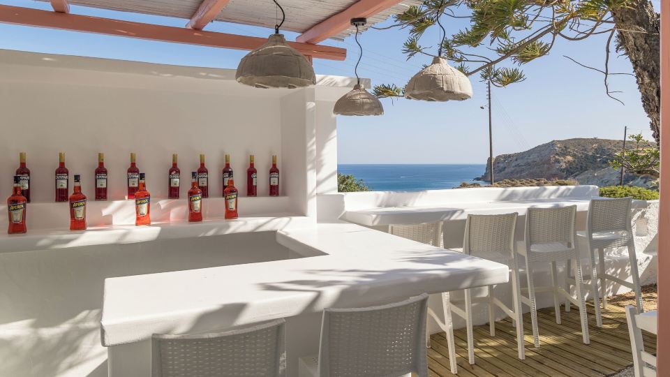 Summer Residence - Sea View Retreat in Provatas, Milos