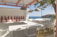 Summer Residence - Sea View Retreat in Provatas, Milos
