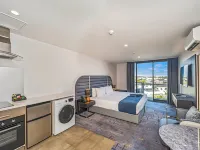 Marsden Suites Albany Hotels near QBE Stadium Function Centre