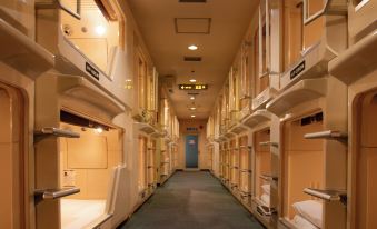 Men's Only Capsule Hotel Asahi Plaza Shinsaibashi