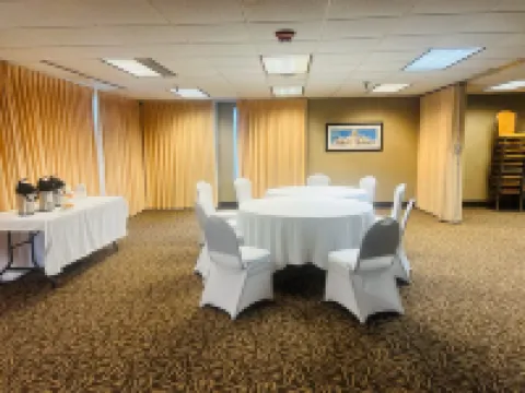 Comfort Inn Falls Church - Tysons Corner Hotels in Mason